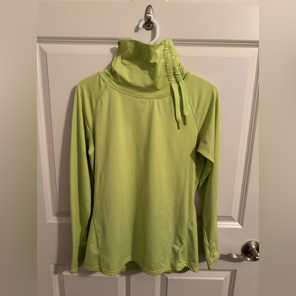 Layer 8 Training Top, Women Size M